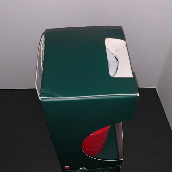 Christmas Holiday🎄6 Pack Starbucks Hot Reusable Cups Grande 16oz. with Lids 2019 - Picture 6 of 7